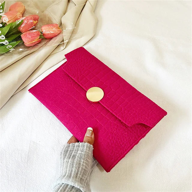 Casual Ladies Clutch Bag 2023 New Minimalism Handheld Envelope Bags Felt Indentation Handbag Solid Color Business Women's Bag