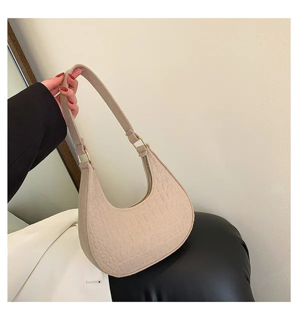 Women Felt Handbag Fashion Subaxillary Bag Designer Exquisite Shoulder Bags Crescent Saddle Bag For Ladies Advanced Armpit Bag