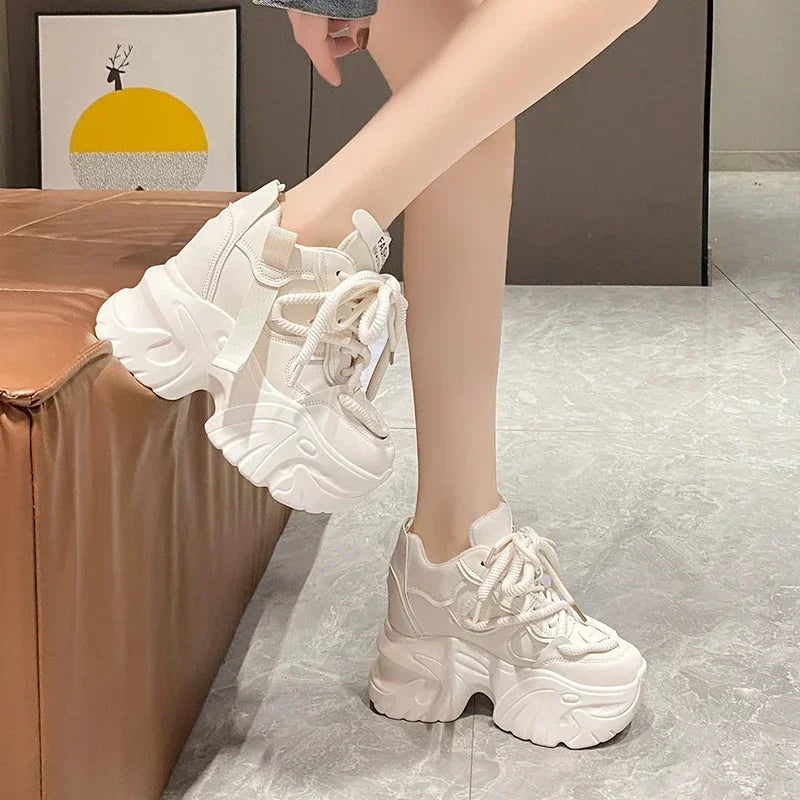 Women Walking Sneakers Autumn Lace-up High Platform Chunky Shoes Breathable Leather Shoes 10CM Winter Wedge Heels Casual Shoes