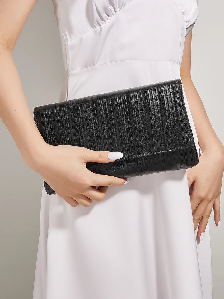 High-end pleated handbag party bag，fashion bright evening wear metal long coin purse，with cheongsam bag temperament banquet