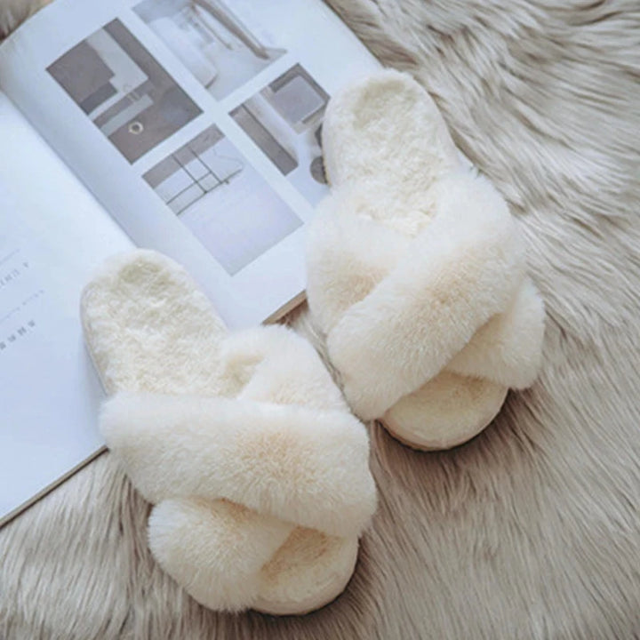 BEVERGREEN Winter Luxury Women Fur Slippers Open Toe Cross Band House Girls Fluffy Slides 3cm Heel Ladies Platform Shoes