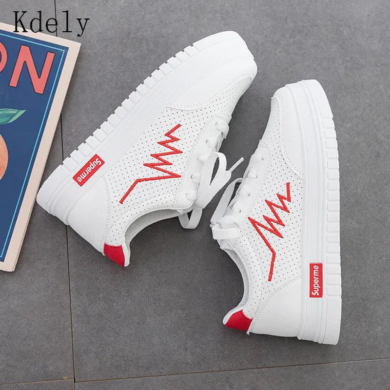 Women Casual Shoes 2019 New Women Sneakers Fashion Breathable PU Leather Platform White Women Shoes Soft Footwears plus Size 40