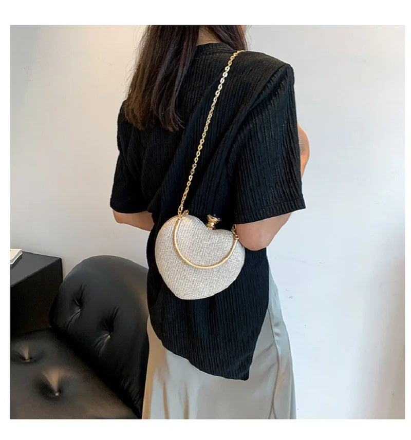 Women'S Banquet Handheld Bag Wedding Party Shoulder Bag Heart Shaped Bag Evening Gift Bag Luxury Chain Shoulder Strap Single