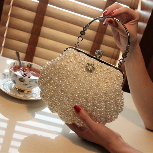 2023 New Shell Pearl Rhinestone Dinner Bride Dress Bag Banquet Diagonal Small Bag Cocktail Party Handbag Evening Clutch Purse