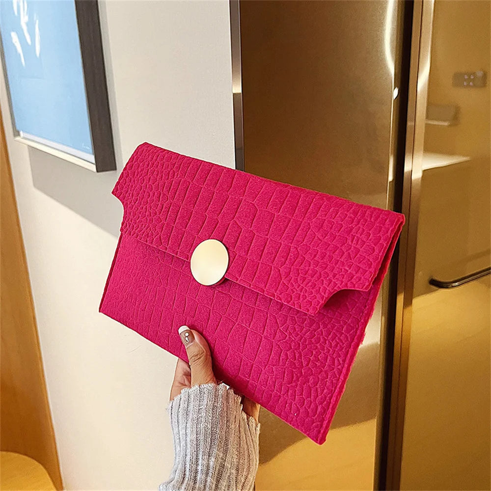 Casual Ladies Clutch Bag 2023 New Minimalism Handheld Envelope Bags Felt Indentation Handbag Solid Color Business Women's Bag