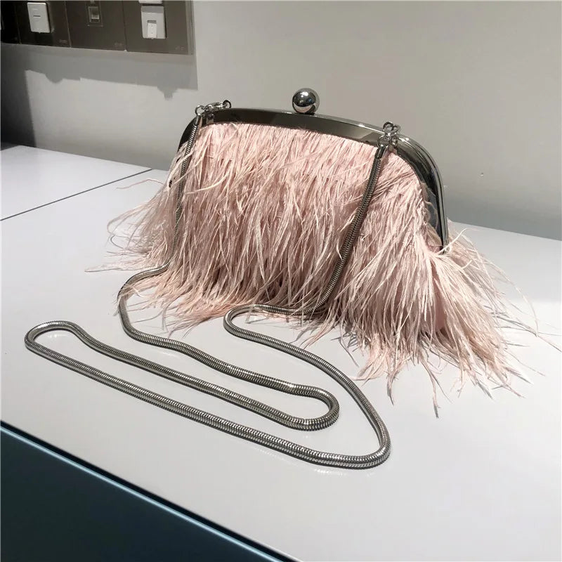 Luxury brand Handle Bag Female Wallet Retro Lux Shoulder Bag New 2022 Fashion Temperament Feathers Pearl Chain Crossbody Clutch