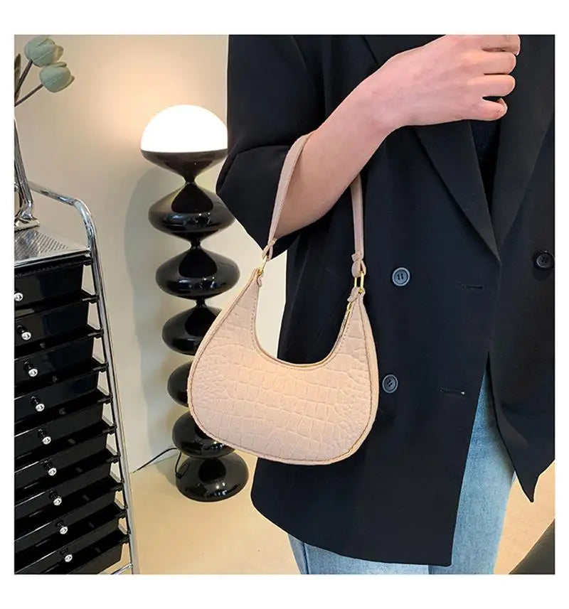 Women Felt Handbag Fashion Subaxillary Bag Designer Exquisite Shoulder Bags Crescent Saddle Bag For Ladies Advanced Armpit Bag