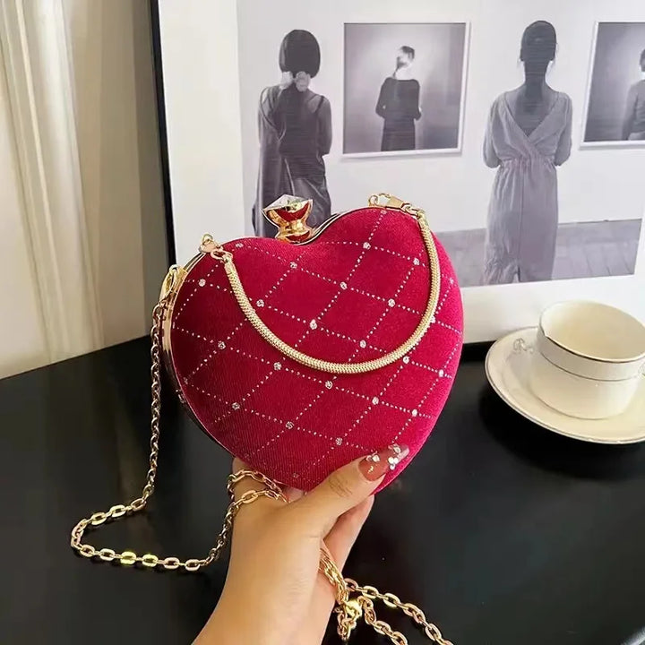 Heart Shape Handbag Womens Red Wedding Purse 2023 New Woman Evening Party Hand Bags Cute Chain Crossbody Bags Heart Shaped Bag